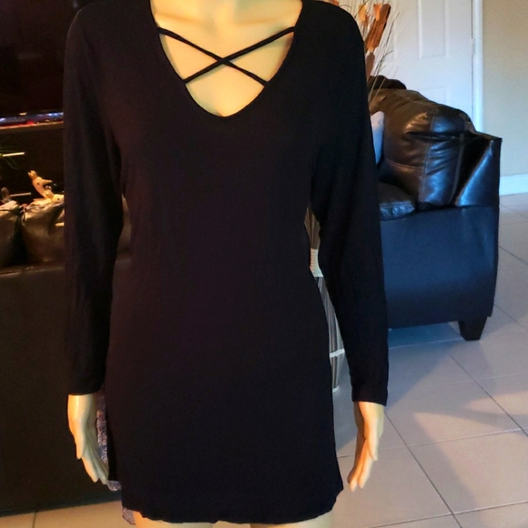 Old Navy Tops - Old navy woman long sleeve blouse